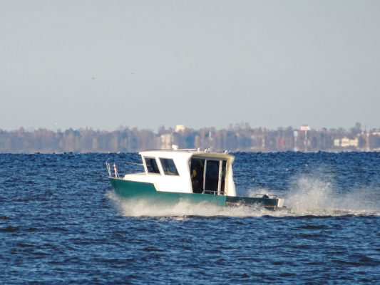 Iron Boat 740 на Финском заливе